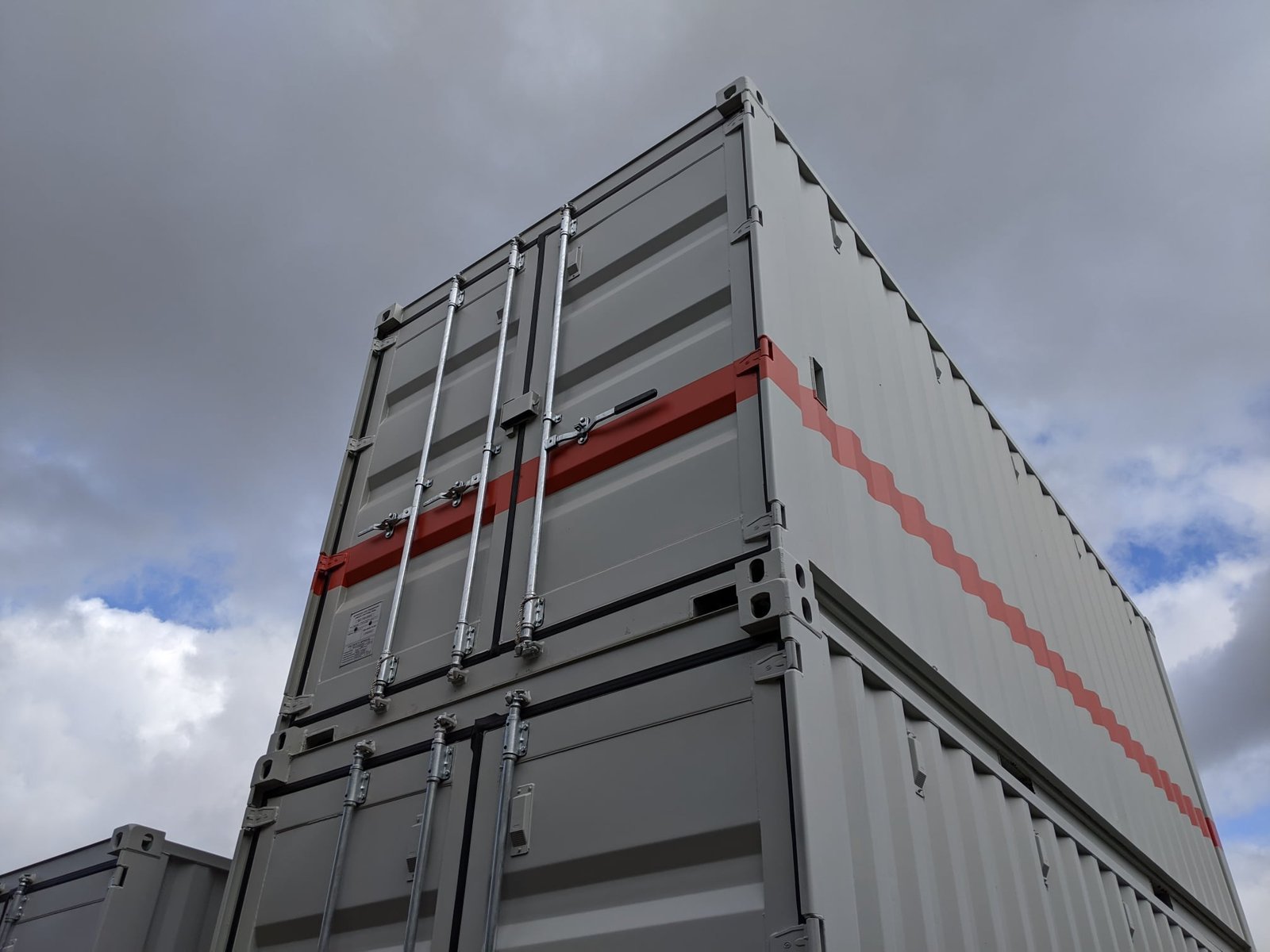 NEW 20FT WORKSHOP CONTAINERS – Built for Durability & Performance - Image 2
