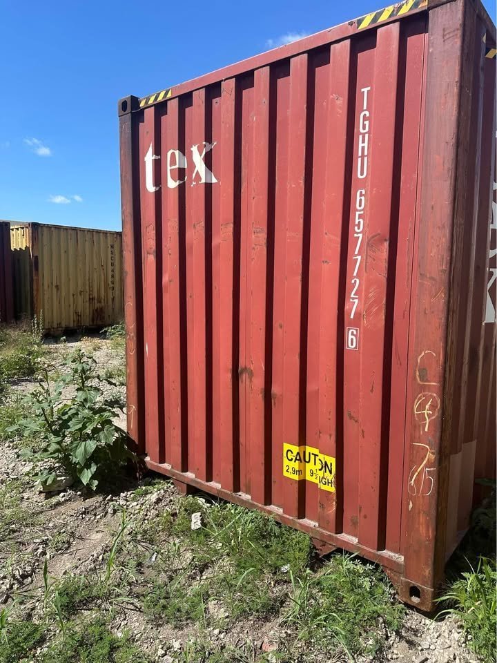 40 High Cube Shipping Container – Solid & Spacious! quantity - Image 3