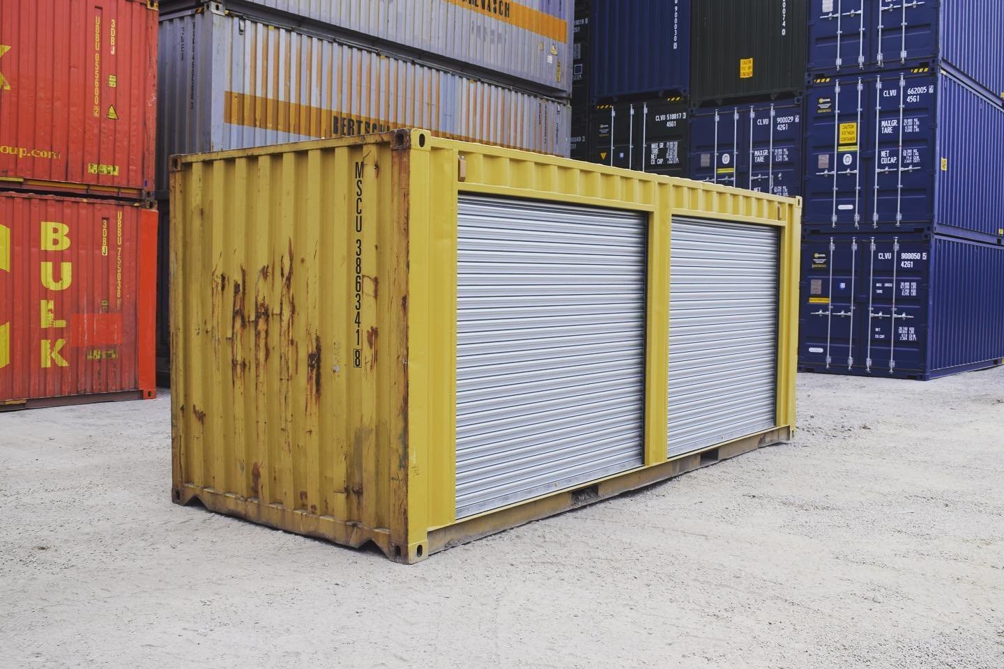 Yellow 20ft Used Container – Dual Side Roll-Up Doors - Image 5