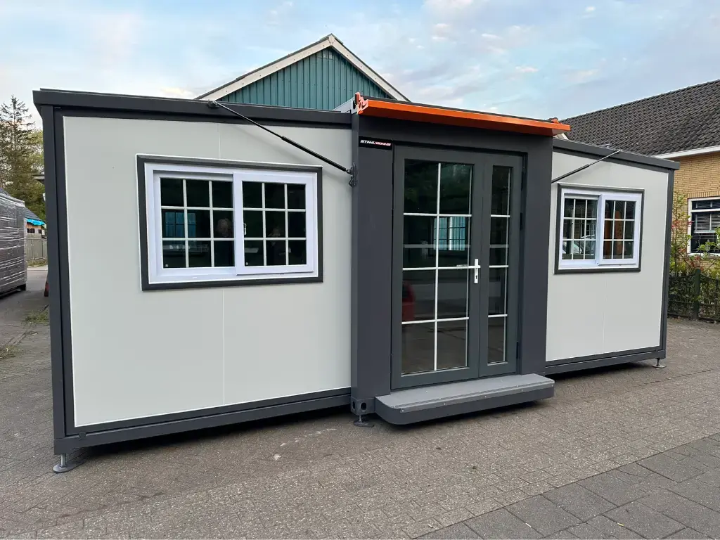 Tiny house / mobile unit