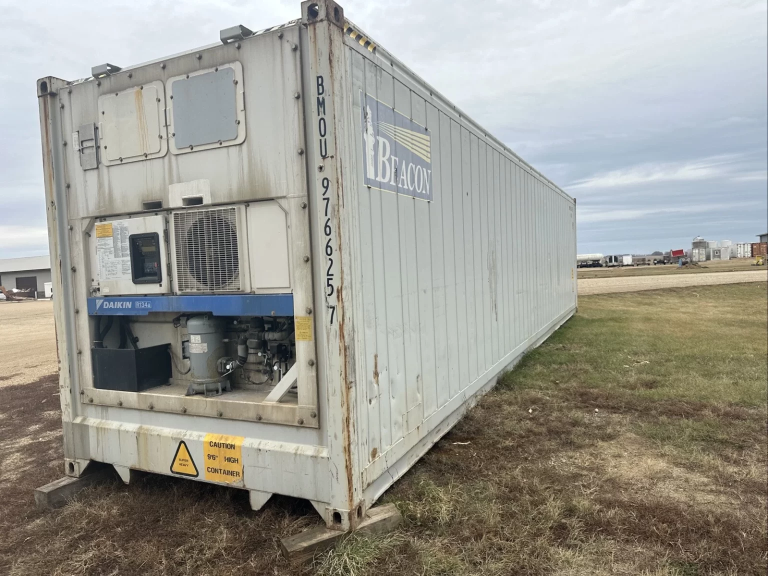 Daikin 40ft Refrigerated Shipping Container (Reefer) quantity - Image 4