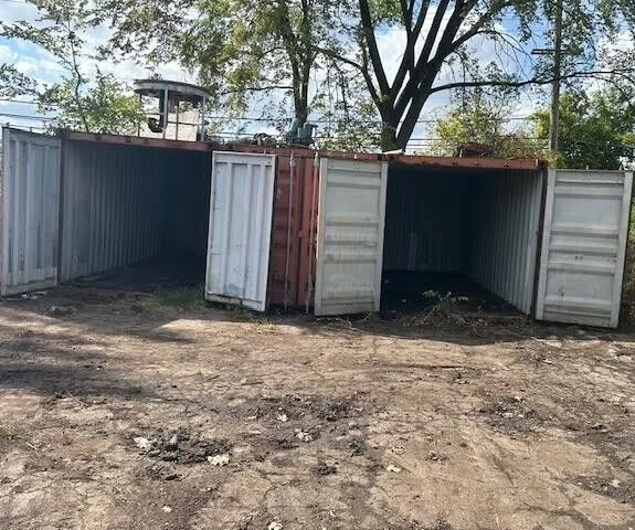 20 Shipping and Storage Containers – 8 Units Available quantity - Image 5