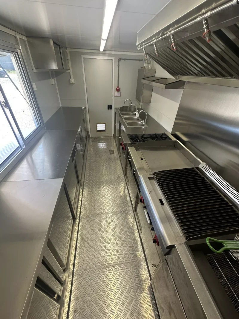 New 14ft fully equipped food trailer Ready to Make – in stock - Image 10