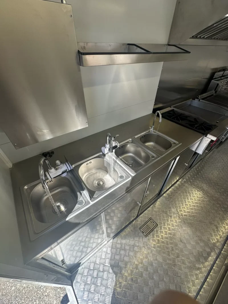 New 14ft fully equipped food trailer Ready to Make – in stock - Image 4