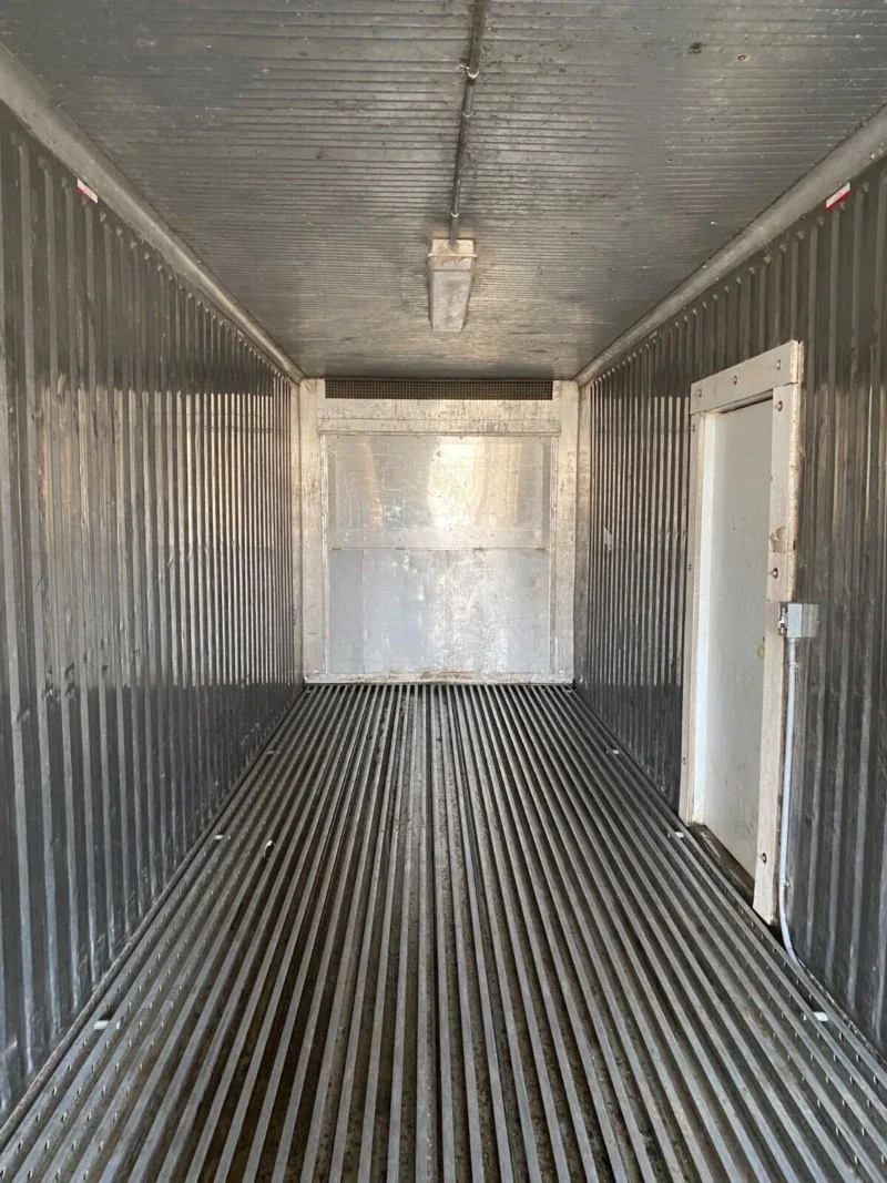 Used 40ft Refrigerated Shipping Container – With Custom Side Door Access - Image 4