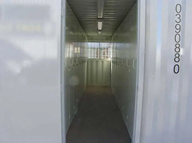 Change Rooms - Image 3